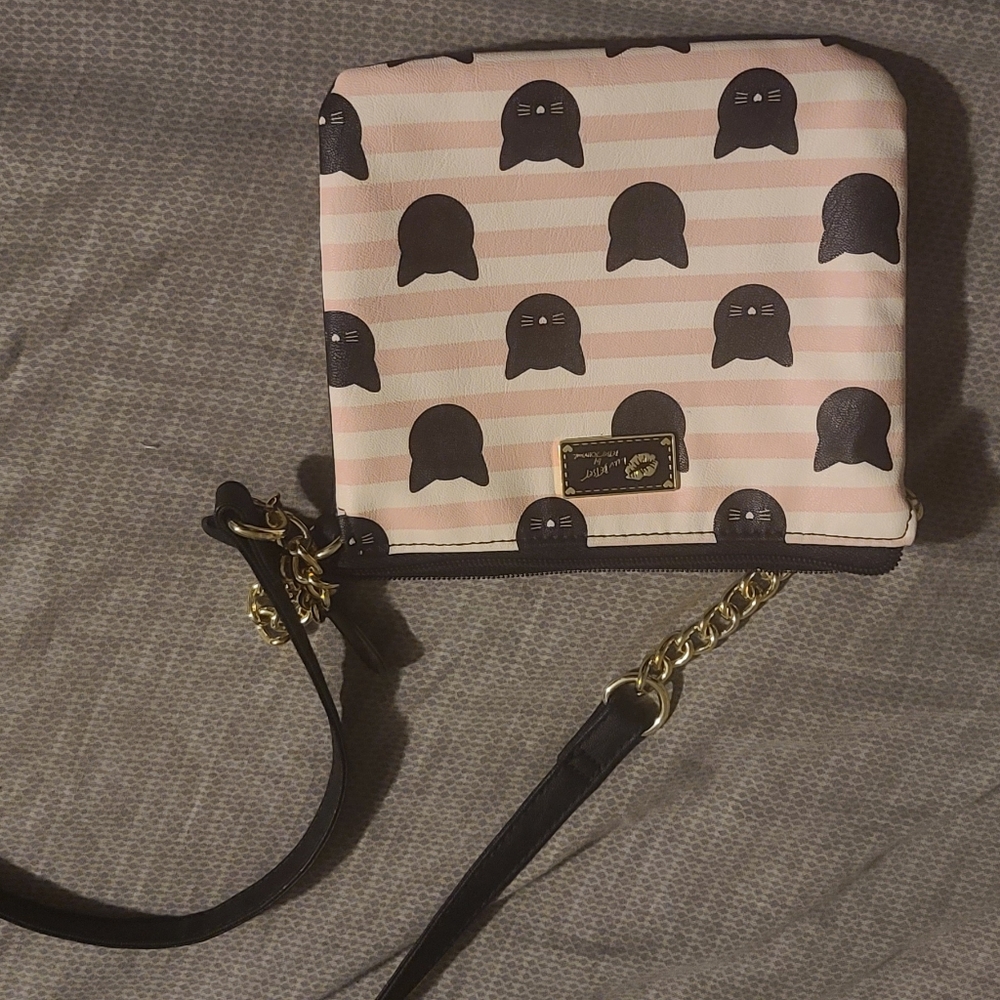 Betsey Johnson black cat purse